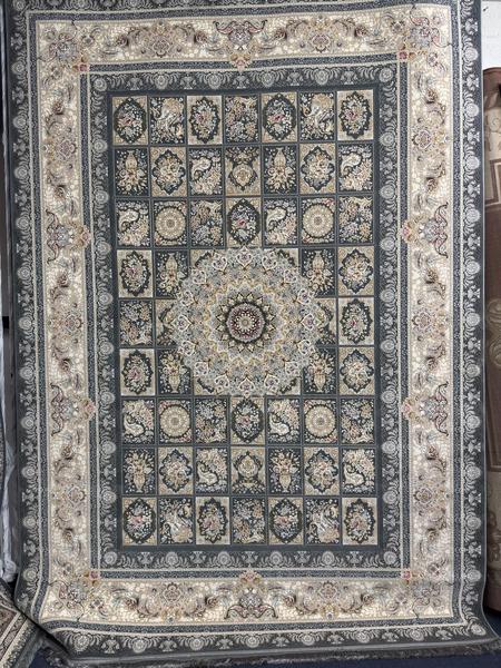 1200 Reed Rug 28, full-rug showroom photograph