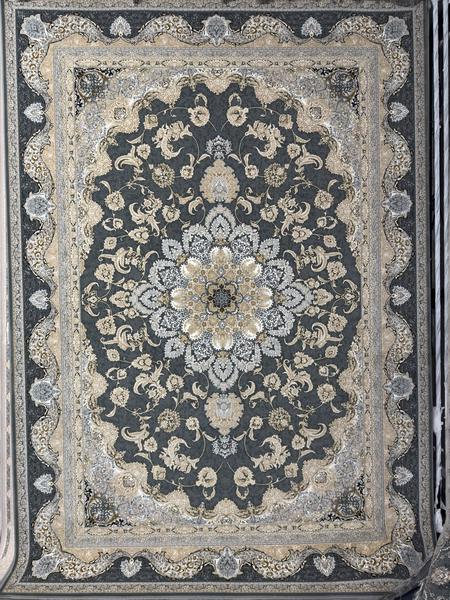 1200 Reed Rug 31, full-rug showroom photograph
