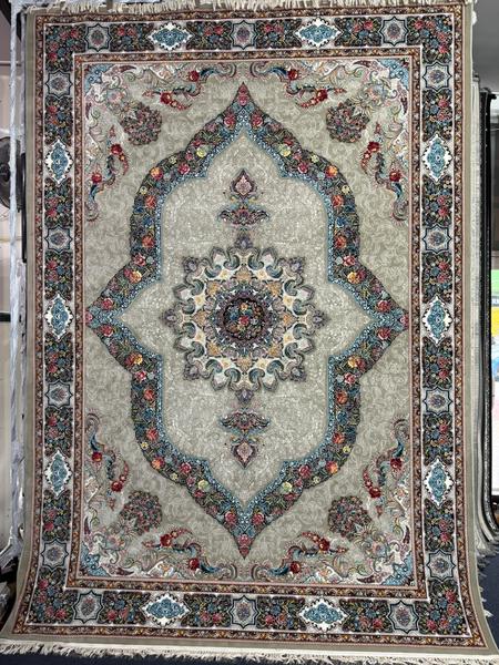 700 Reed Rug 06, full-rug showroom photograph